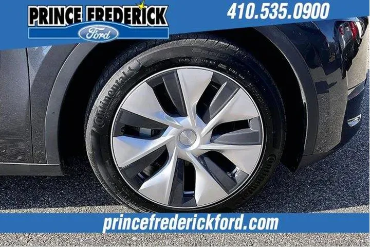 $30988 : Tesla Model Y 2024 4dr Cross image 8