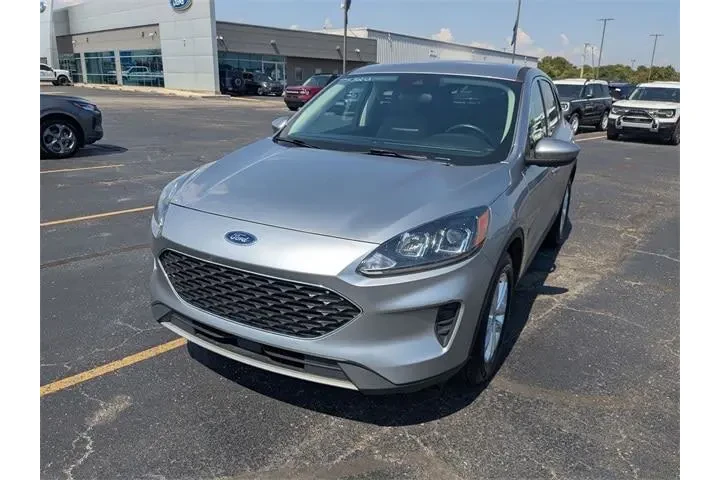 $17388 : Ford Escape 2021 SE 4dr SUV image 3