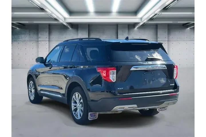 $29236 : Ford Explorer 2022 AWD XLT 4 image 5