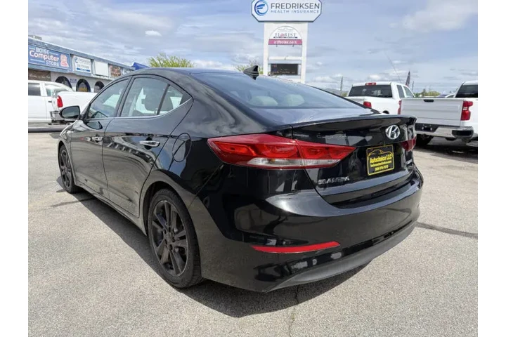 $11450 : 2017 Elantra Limited image 5