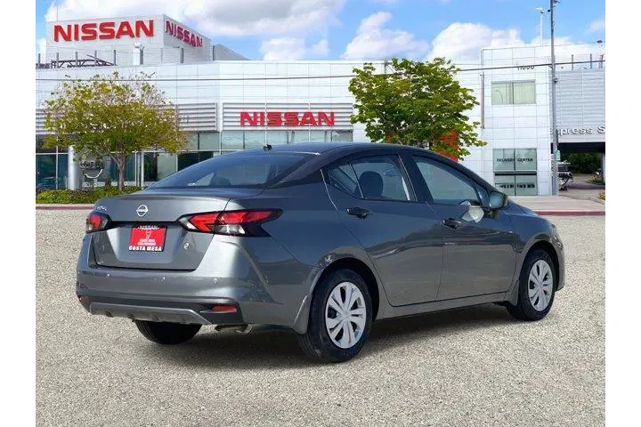 $17750 : Nissan Versa 2025 S 4dr Seda image 4