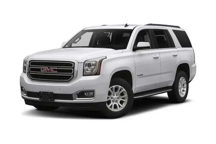 $19590 : GMC Yukon 2017 4x2 SLE 4dr S image 1
