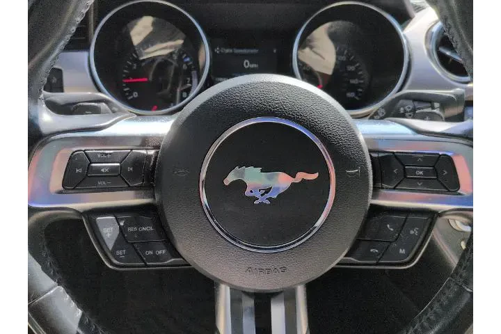 $24800 : Ford Mustang 2020 EcoBoost 2 image 10