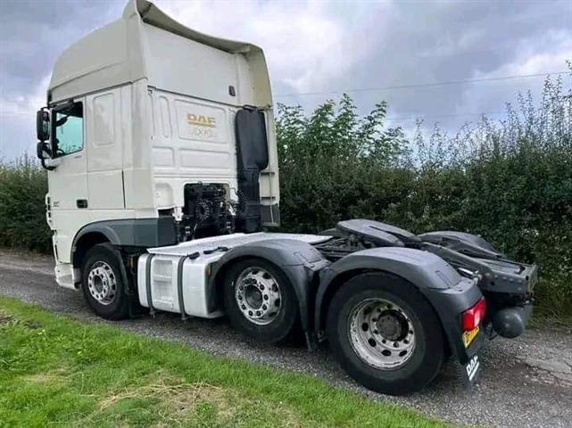 $30000 : Trailer truck for rent & sale image 8