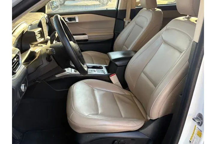 $25900 : Ford Explorer 2023 XLT 4dr S image 3