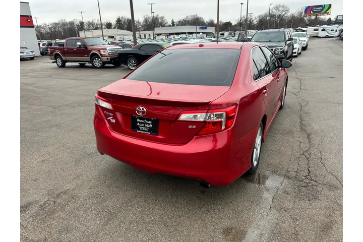 $6980 : 2012 Camry 4dr Sdn I4 Auto SE image 2