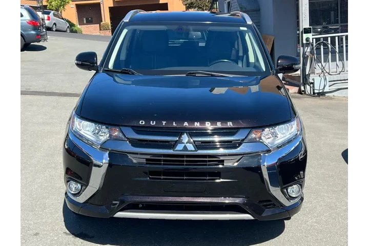 $17500 : 2018 Outlander PHEV SEL S-AWC image 2