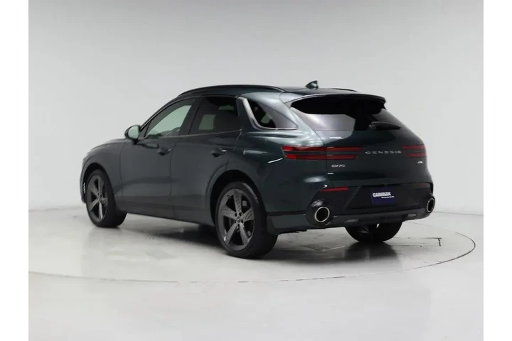 $38998 : Genesis GV70 2023 AWD 2.5T S image 2