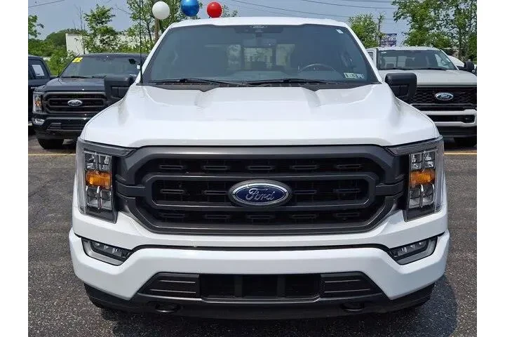 $46993 : Ford F-150 2022 4x4 XLT 4dr image 2