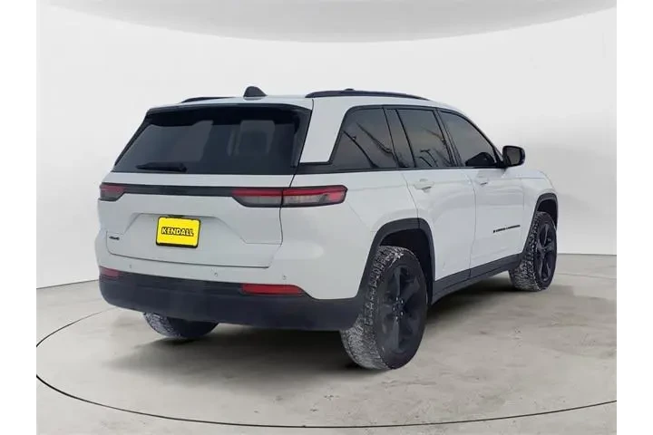 $31888 : Jeep Grand Cherokee 2023 4x4 image 5