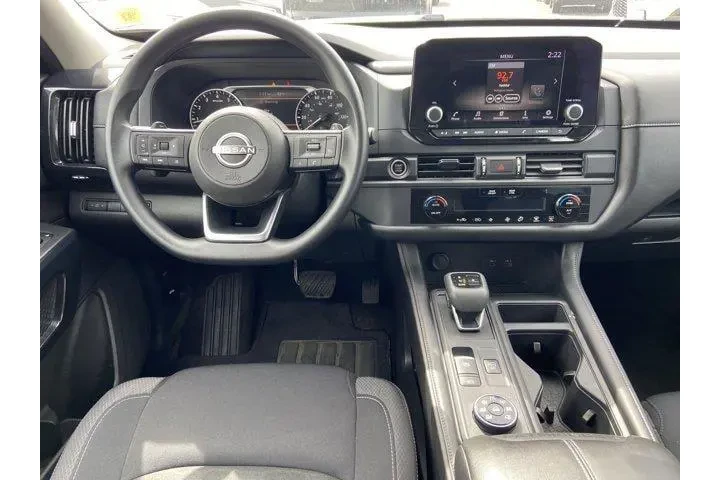 $27487 : Nissan Pathfinder 2024 AWD S image 10