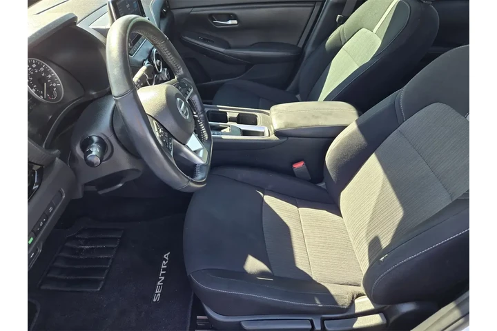 $17991 : Nissan Sentra 2022 SV 4dr Se image 8