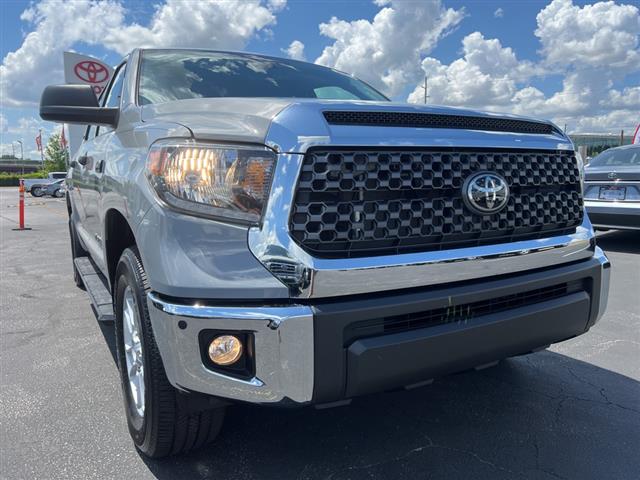 $39991 : PRE-OWNED 2021 TOYOTA TUNDRA image 10
