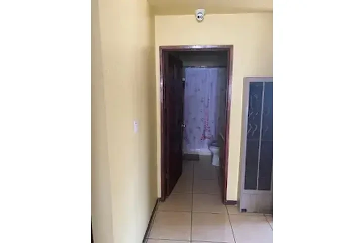 RECÁMARA Whittier y Lorena image 2