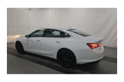 $24500 : Chevrolet Malibu 2024 LT 4dr thumbnail