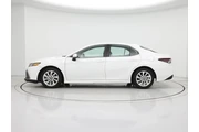 $23998 : Toyota Camry 2024 LE 4dr Sed thumbnail