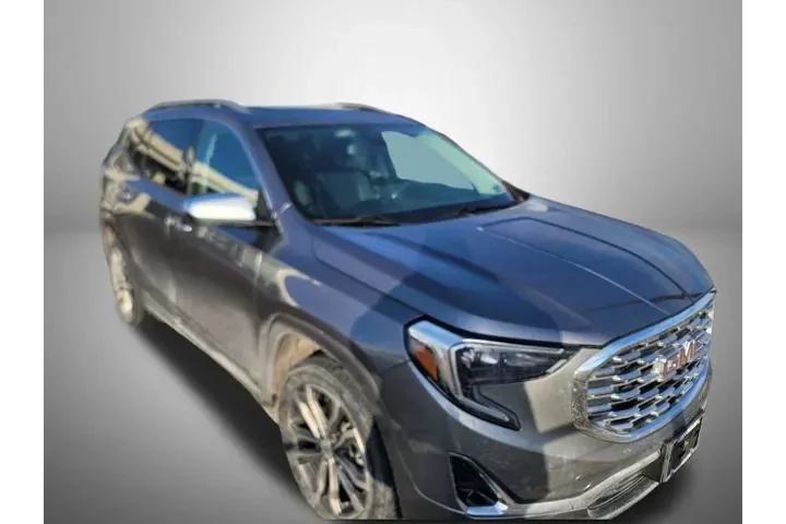 $22556 : GMC Terrain 2020 4x4 Denali image 2