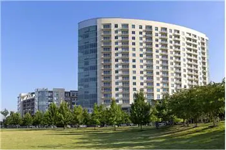 $5714 : Rental property with 2 bedro image 10