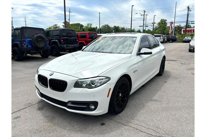 $11580 : 2016 BMW 5 Series 4dr Sdn 528 image 6