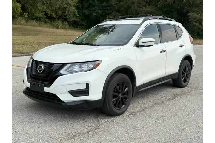 $7999 : 2017 Rogue SV image 3