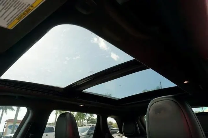 $16500 : Jeep Cherokee 2021 Latitude image 6