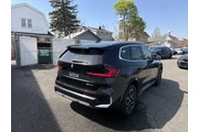 $33943 : BMW X1 2023 AWD xDrive28i 4d thumbnail