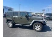$16900 : Jeep Wrangler Unlimited 2016 thumbnail