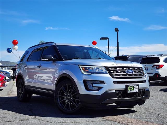 $16795 : 2017 Explorer image 2