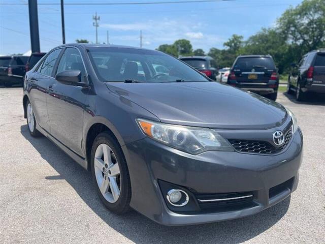 $6500 : 2014 Camry SE image 1