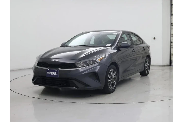 $18998 : Kia Forte 2023 LXS 4dr Sedan image 4