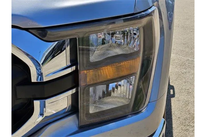 $26358 : Ford F-150 2023 4x2 XL 4dr S image 7