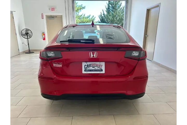 $23799 : Honda Civic 2023 EX-L 4dr Ha image 6