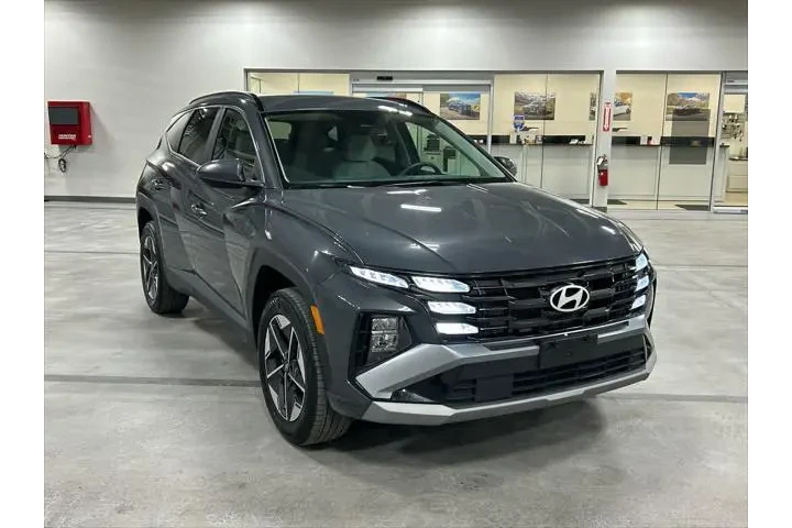 $25030 : Hyundai TUCSON 2025 AWD SEL image 10