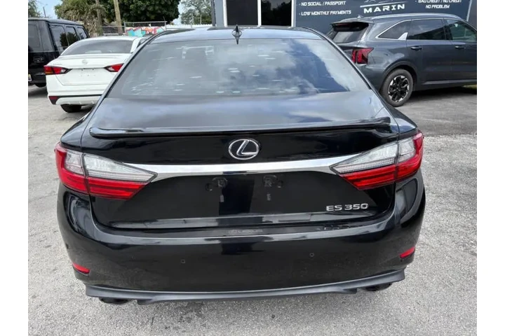 2017 ES 350 image 4