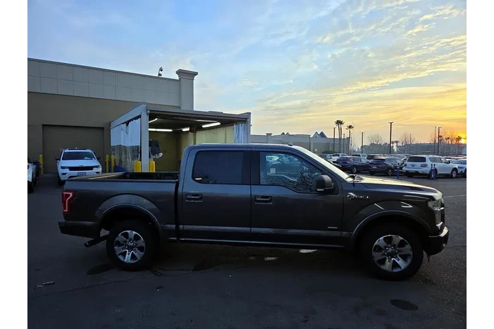 $23998 : Ford F-150 2015 4x2 XLT 4dr image 4