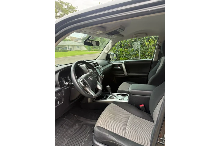 $1500 : 2016 Toyota 4Runner SR5 image 10