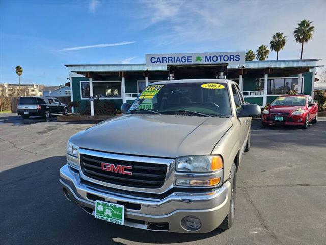 $12795 : 2003 GMC Sierra 1500 SLE image 3