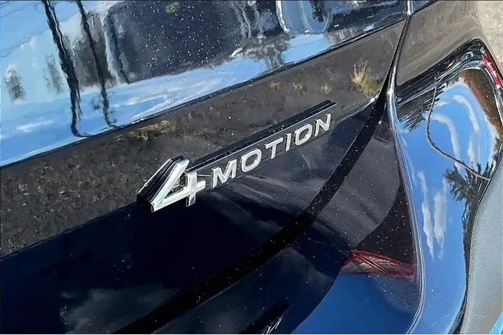 $17446 : Volkswagen Taos 2022 AWD SE image 8