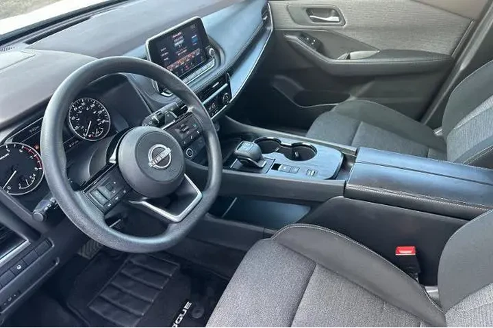 $20995 : Nissan Rogue 2023 SV 4dr Cro image 9