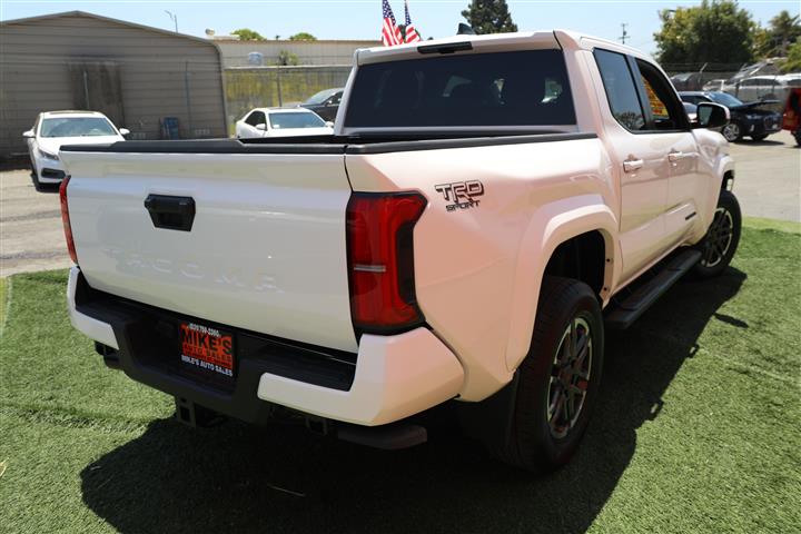 $48999 : 2024 TOYOTA TACOMA BASE image 4