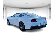 $35665 : Ford Mustang 2025 EcoBoost 2 thumbnail