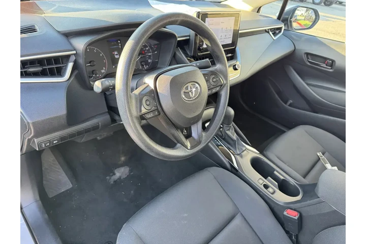 $18735 : Toyota Corolla 2024 LE 4dr S image 8