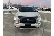 $23864 : Mitsubishi Outlander 2024 SE thumbnail