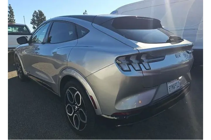 $25400 : Ford Mustang Mach-E 2021 AWD image 3