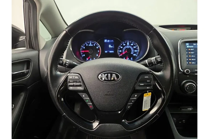 $12599 : Kia Forte 2018 S 4dr Sedan image 10