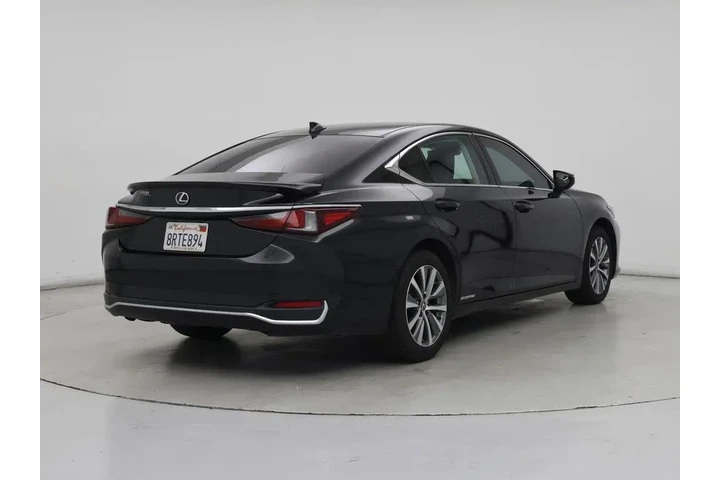 $27998 : Lexus ES 300h 2020 4dr Sedan image 8