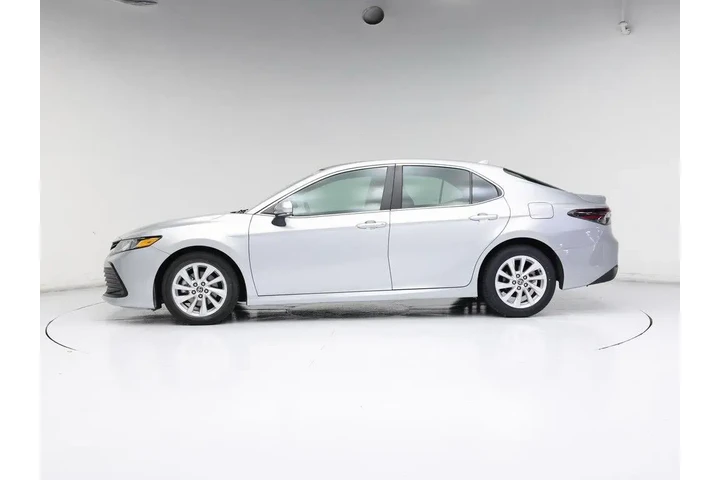 $23998 : Toyota Camry 2022 LE 4dr Sed image 3