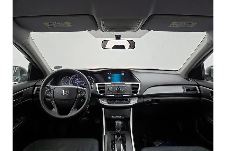 $18998 : Honda Accord 2015 LX 4dr Sed image 9