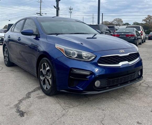 $9900 : 2019 Forte LXS image 8