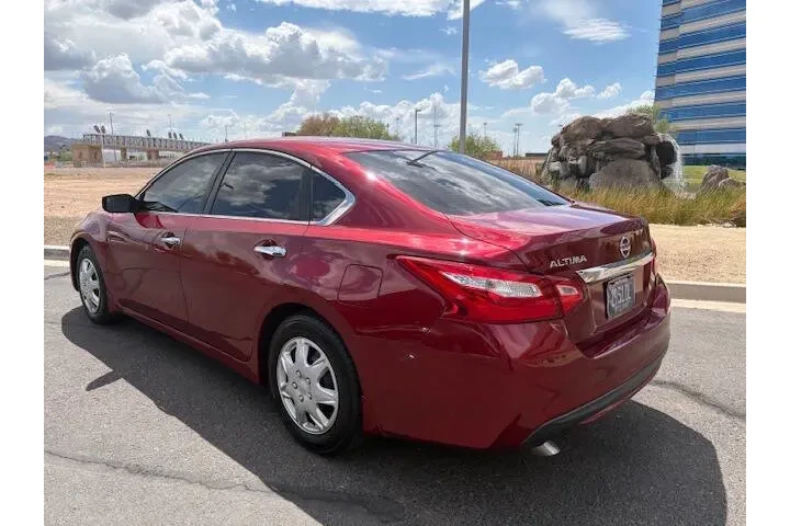 $10995 : 2017 Altima 2.5 S image 8